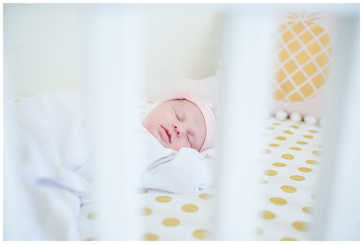 Lifestyle Newborn Photos, Home newborn photos, Virginia Newborn Photographer, Williamsburg Photographer, Caiti Garter Photography