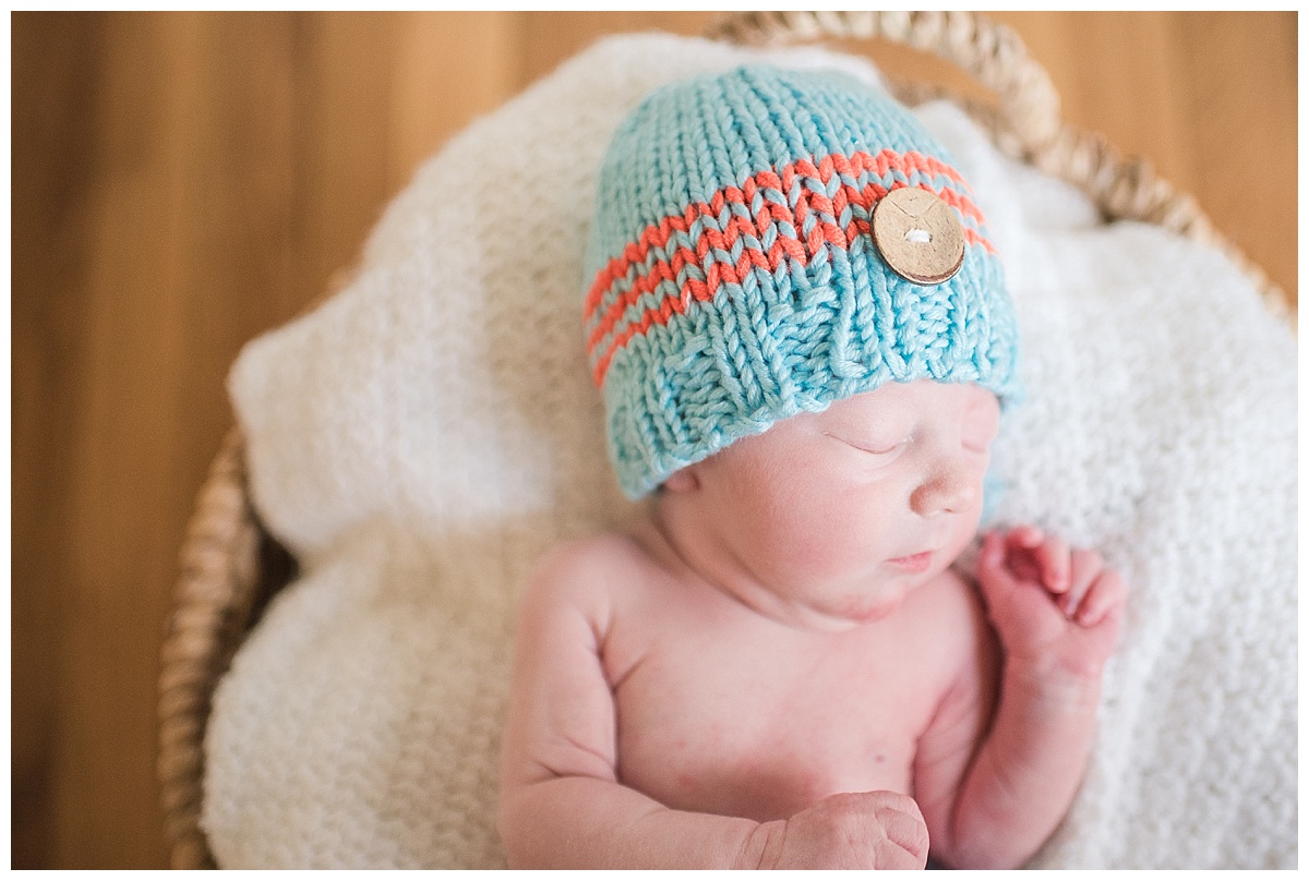 Newborn Photography, Newborn Lifestyle Photos, Home Newborn Photos, Virginia Newborn Photographer, Caiti Garter Photography