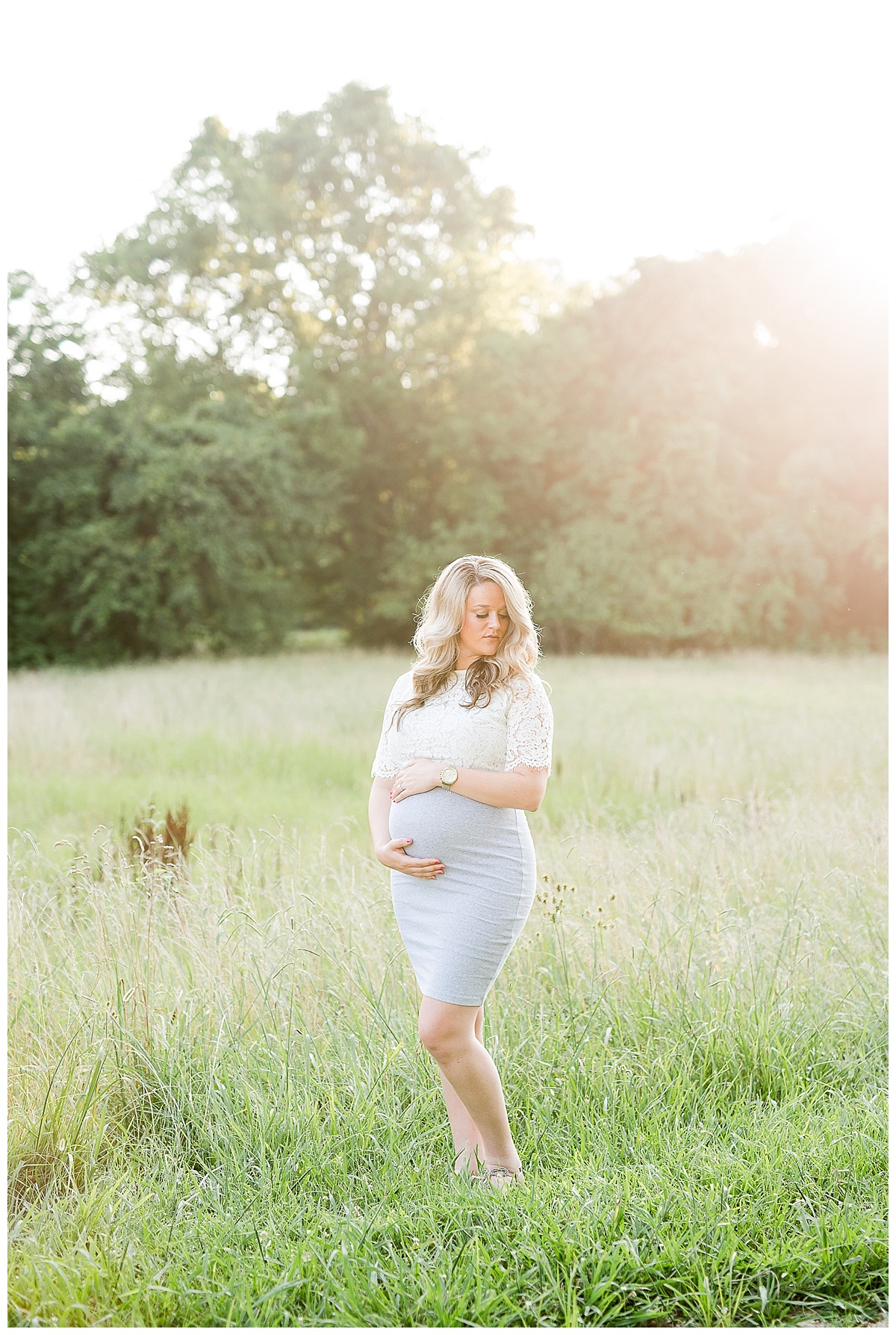country maternity photoshoot, meadow pictures, petersburg virginia, virginia maternity photographer, virginia photographer, prince george photographer, maternity, baby bump pictures, caiti garter photography